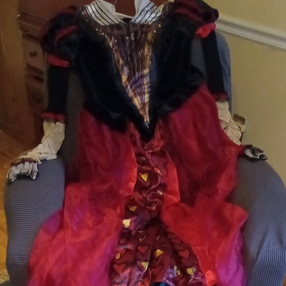 Queen of Hearts Alice in Wonderland Women's costume size Large Halloween - Picture 3 of 11